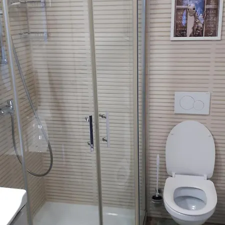 Helena Apartamento *